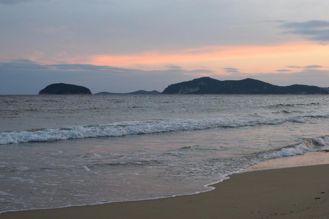 Feel The Sea Studio ปาเลออน ซิฟลิคิออน ภายนอก รูปภาพ